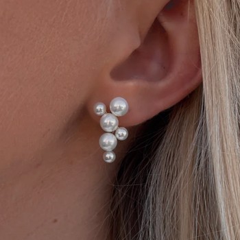 Megha øreringe i forgyldt sølv med perler fra NAVA Copenhagen